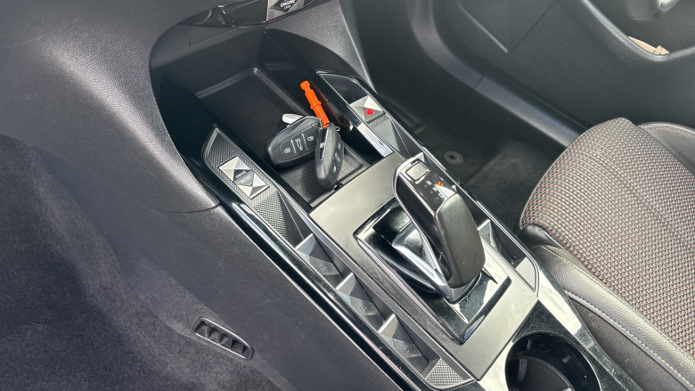 DS 3 Crossback 100kW E-TENSE Performance Line 50kWh 5dr Auto Electric 